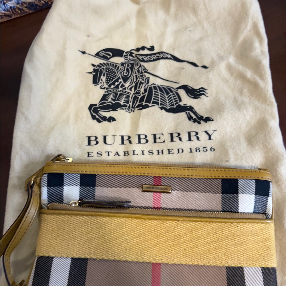 Burberry Yellow and Beige Nova Check Wristlet